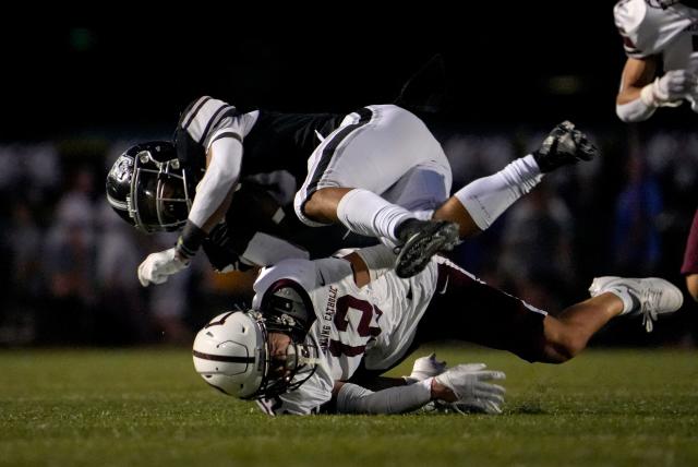 Akron high school football scores in Week 10