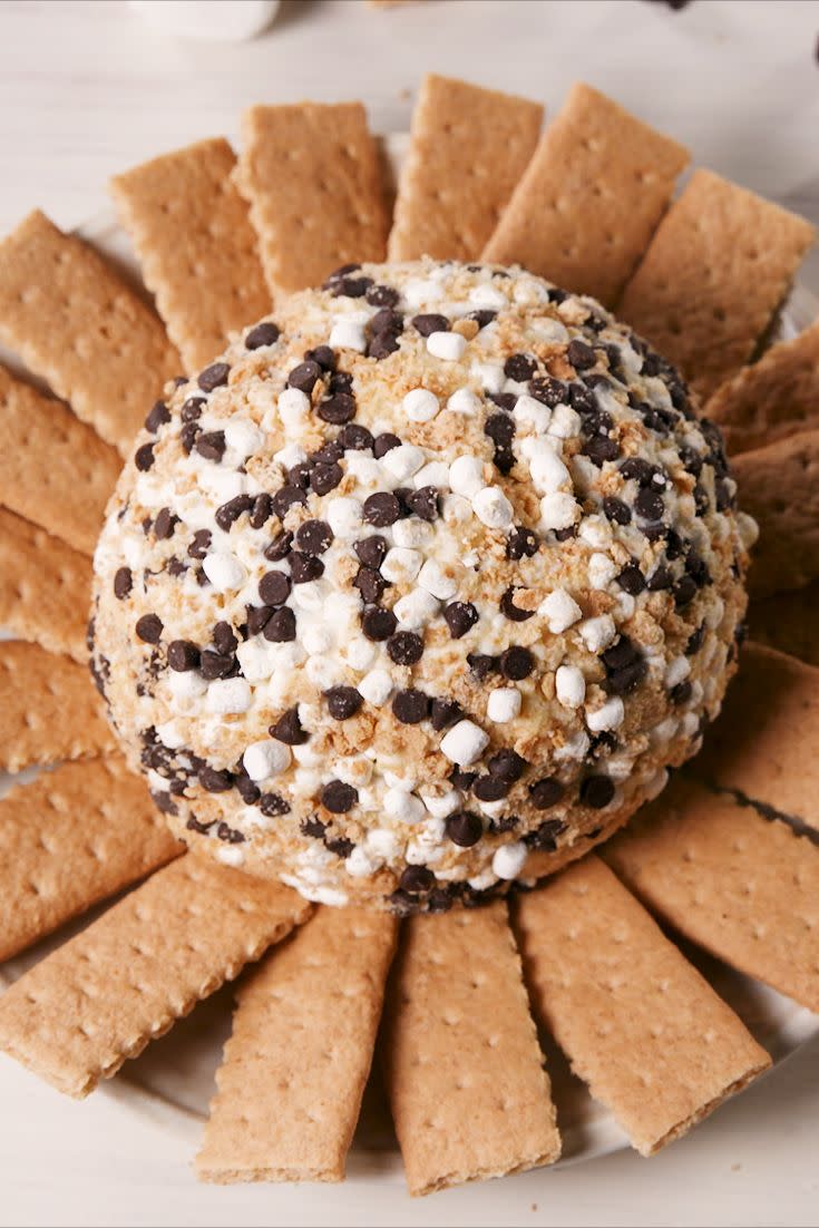 S'mores Cheeseball