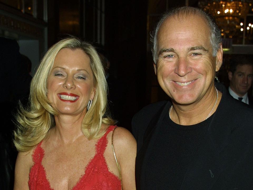 Jimmy Buffet and his wife Jane Slagsvol in 2001.