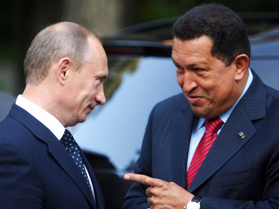 hugo chavez putin