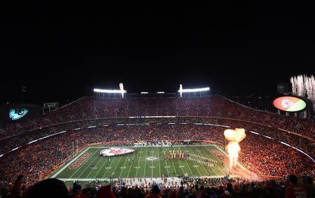 Dec 8, 2016; Kansas City, MO, USA; General overall view of a NFL football game between the Oakland Raiders and the Kansas City Chiefs at Arrowhead Stadium. Mandatory Credit: Kirby Lee-USA TODAY Sports