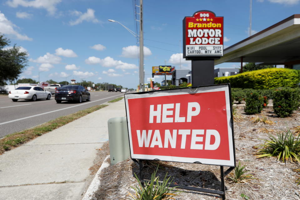 A Brandon Motor Lodge displays a 