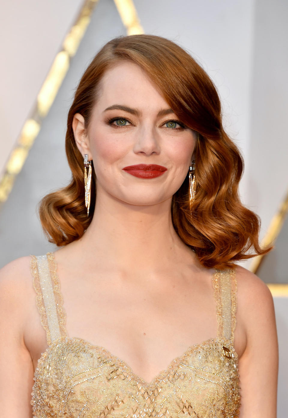 Emma Stone's vintage waves