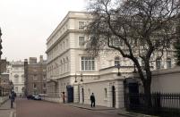 <p>This British royal residence was originally home to Queen Elizabeth, The Queen Mother from 1953 until the early 2000s. Located in Westminster, London, Prince Harry lived here from 2003 to 2012. </p>