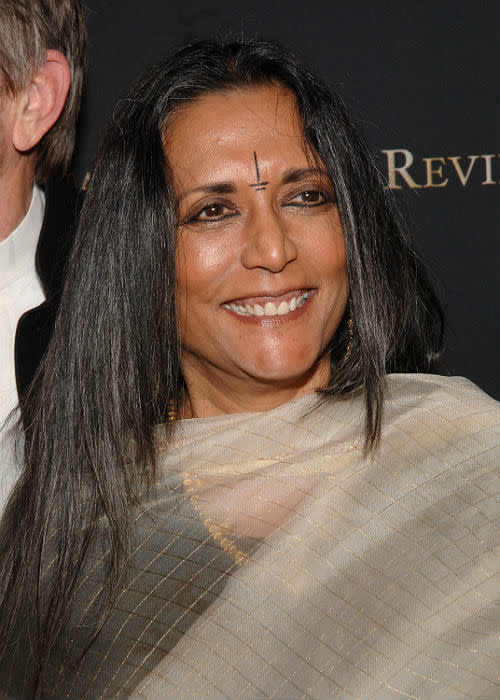 <b>4. Deepa Mehta </b><br><br>Deepa Mehta is an Indian born <a href="http://www.mensxp.com/entertainment/bollywood/5103-young-and-rising-directors-of-bollywood.html" rel="nofollow noopener" target="_blank" data-ylk="slk:Canadian film director;elm:context_link;itc:0;sec:content-canvas" class="link ">Canadian film director</a> and screenwriter who started her career making short documentaries in India. Later when she moved to Canada, she launched herself as a screenwriter, writing for children’s films. However, it was only in 1991 that she made her feature film directorial debut with Sam & Me. It won Honorable Mention in the Camera d’Or category of the 1991 Cannes Film Festival. That was followed by movies like Camilla, Fire, Earth, Water, and Bollywood/Hollywood in 2002 for which she won the Genie Award for Best Original Screenplay.