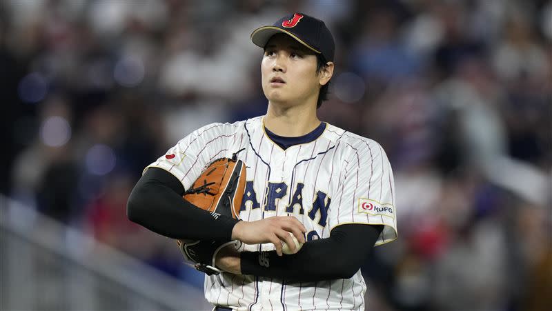 大谷翔平在世界棒球經典賽冠軍戰寫下超狂數據，被日本人視為英雄。（圖／美聯社／達志影像）