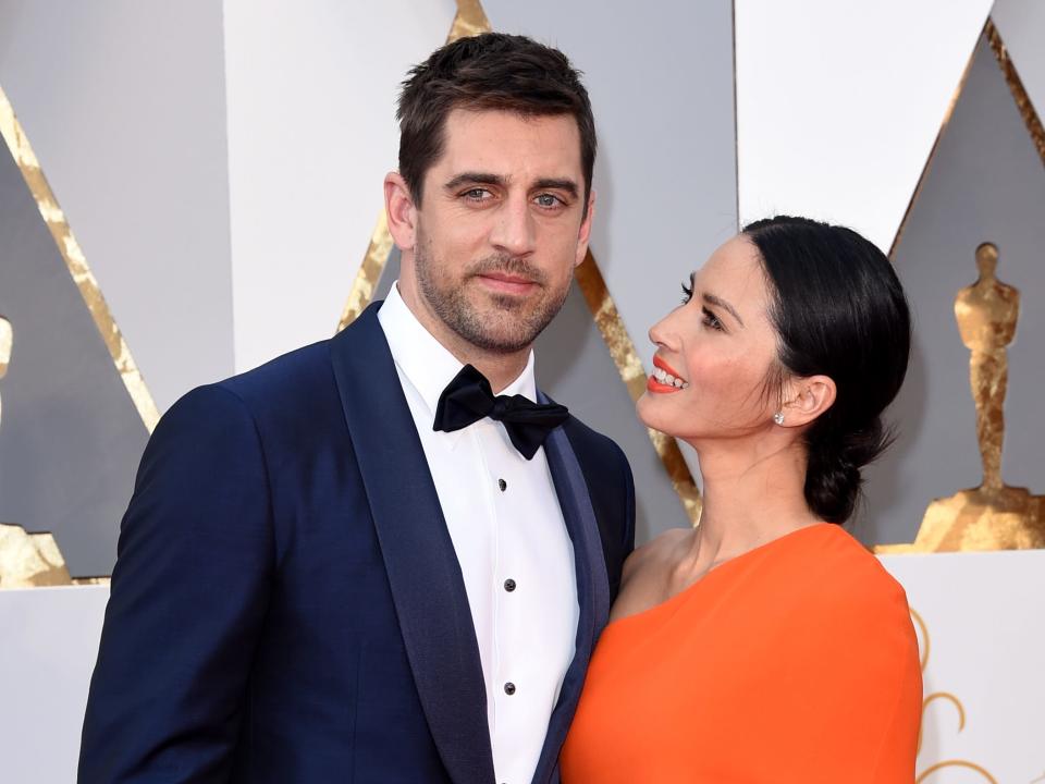 olivia munn aaron rodgers