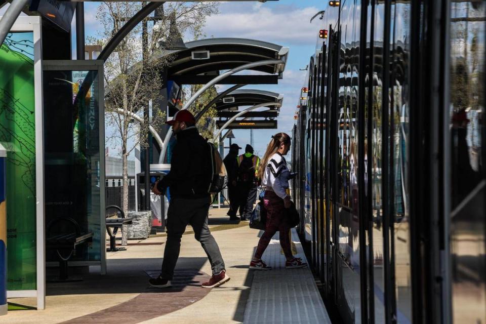 Charlotte’s entire light rail fleet must be repaired to fix a part defect that was found after a train derailment in May 2022. The Charlotte City Council found out about the derailment and faulty equipment Monday night, nearly one year after the derailment occurred. Brent Cagle, interim Charlotte Area Transit System CEO, said he found out about the derailment two weeks ago, several months after assuming his interim executive role, when the North Carolina Department of Transportation asked for a corrective action plan.