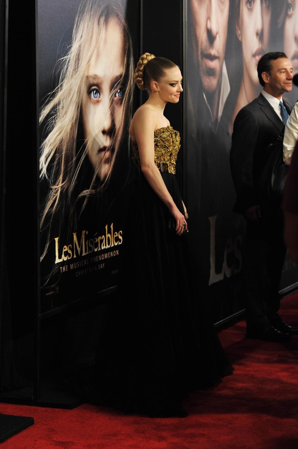 NEW YORK, NY - DECEMBER 10: Amanda Seyfried attends the "Les Miserables" New York premiere at Ziegfeld Theatre on December 10, 2012 in New York City. (Photo by Larry Busacca/Getty Images)