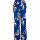 <p><a rel="nofollow noopener" href="http://www.riverisland.com/women/trousers--leggings/wide-leg-trousers/blue-floral-print-wide-leg-trousers-700463" target="_blank" data-ylk="slk:River Island, £40;elm:context_link;itc:0;sec:content-canvas" class="link "><i>River Island, £40</i></a> </p>