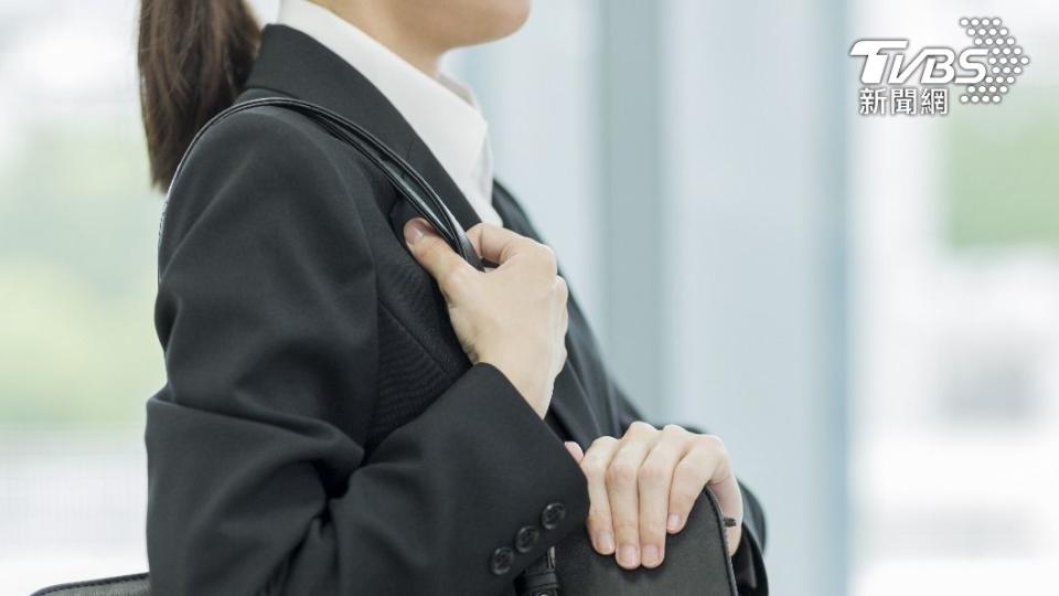 女子待業7個月，不曉得如何跟面試官解釋比較好。（示意圖／shutterstock 達志影像）