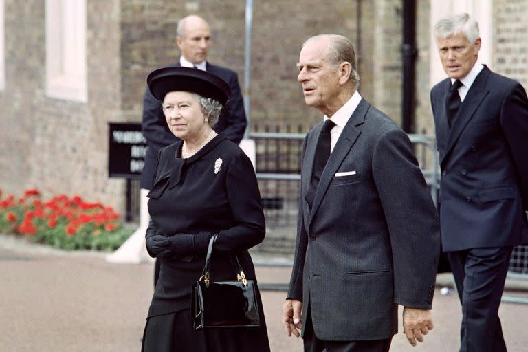 Murió el príncipe felipe; Reina Isabel; corona; el mundo; sociedad