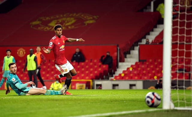 Marcus Rashford celebrates his goal