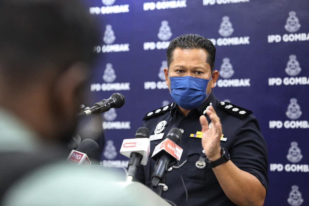 Gombak district police chief ACP Arifai Tarawe during a press conference on A. Ganapathy’s case, April 30, 2021. — Picture by Choo Choy May