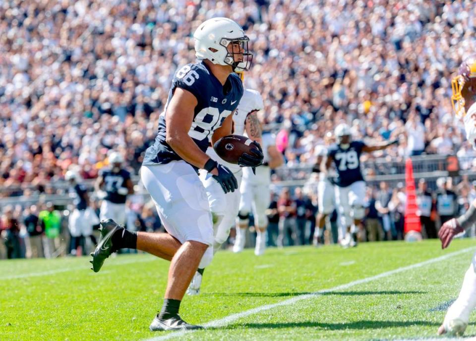 Penn State tight end Brenton Strange runs into the end zone for a touchdown during the game on Saturday, Sept. 24, 2022.