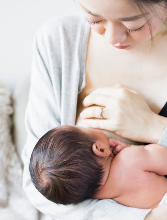 Breastfeeding is really not a big deal. <em>(Photo: Yuko Hirao/Stocksy)</em>