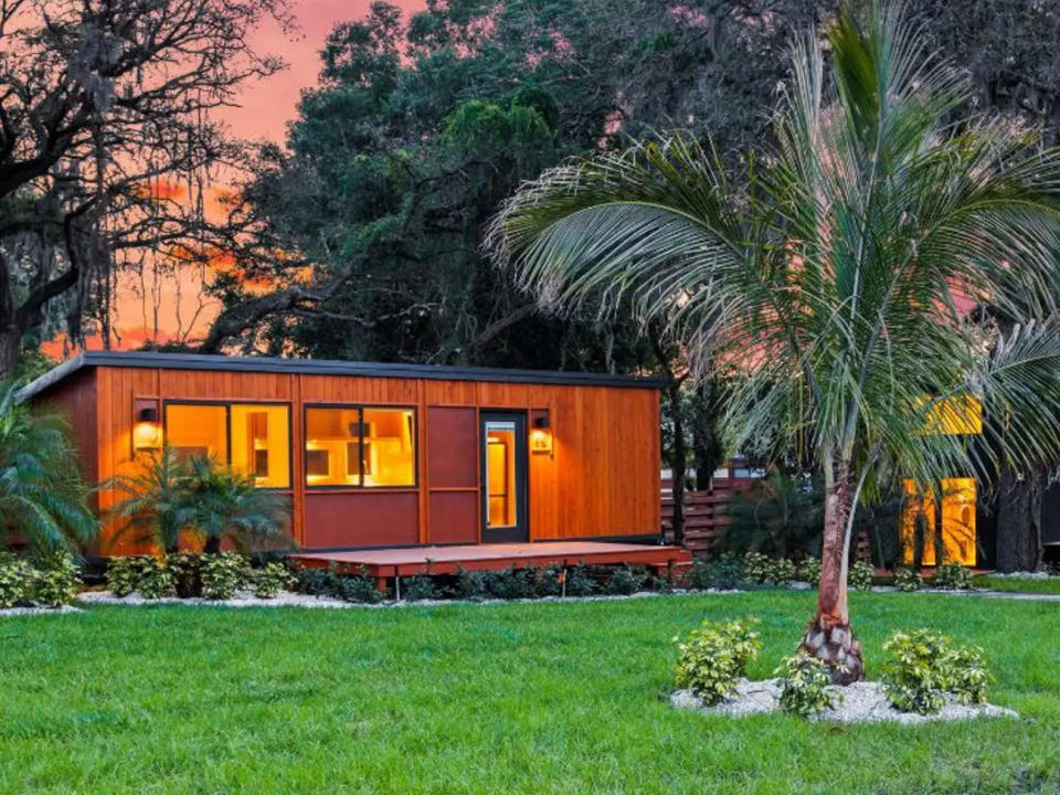 Die Kosten für die 33 Tiny Houses lagen zwischen etwa 95.000 (umgerechnet rund 85.329 Euro) und 160.000 US-Dollar (umgerechnet rund 143.712 Euro). - Copyright: Escape Tampa Bay The Oaks