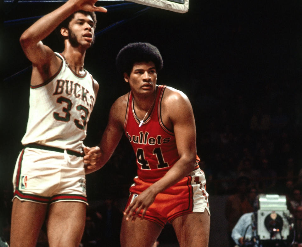 Wes Unseld vs. Kareem Abdul-Jabbar