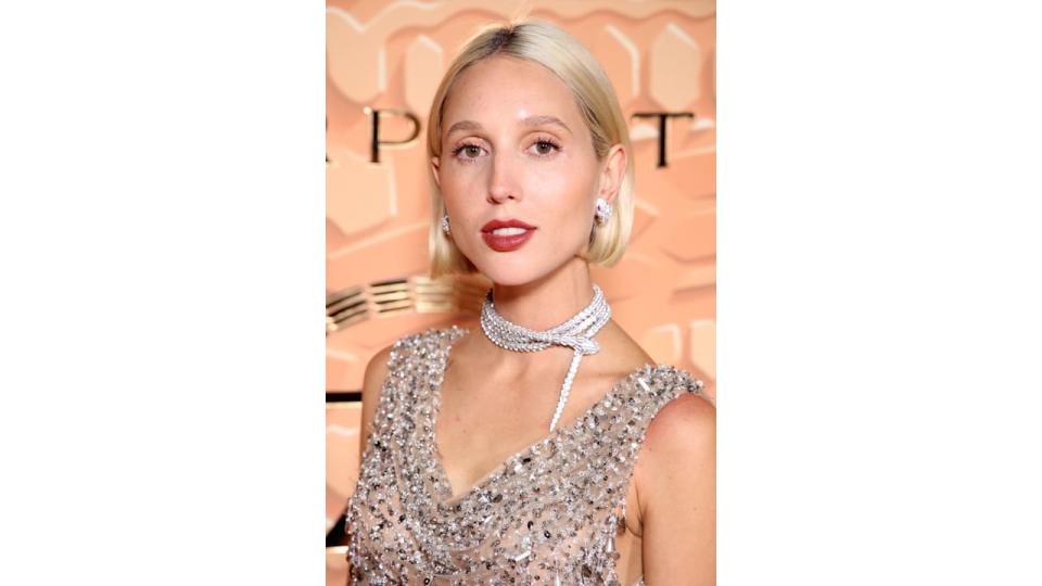 Princess Olympia in silver dress with silver jewels