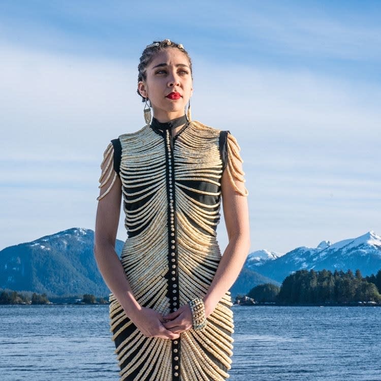 A Sitka, Alaska artist took 20,000 salmon bones and created a gorgeous dress that looks like something you'd find on a high fashion runway.