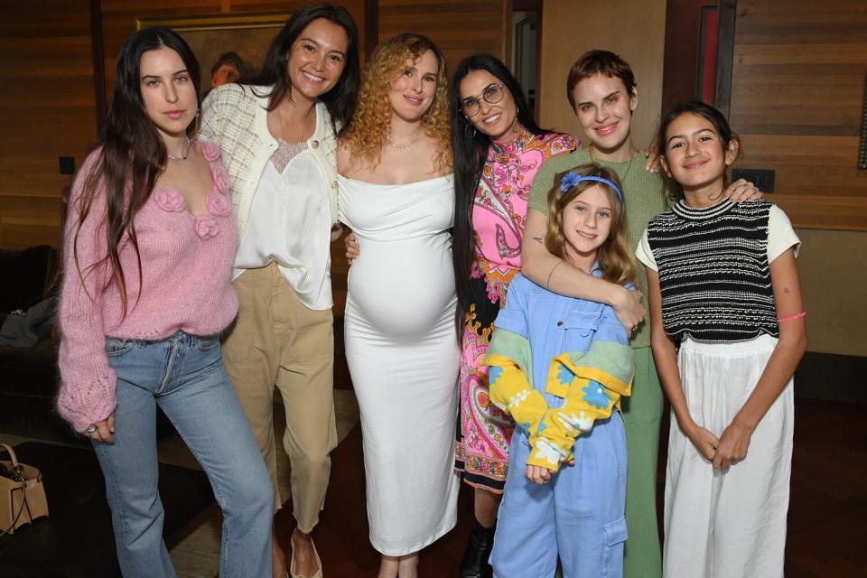 Scout LaRue Willis, Emma Heming, Rumer Willis, Demi Moore, Tallulah Belle Willis, Evelyn Willis, Mabel Willis EXCLUSIVE - Demi Moore and her daughters throw Rumer Willis a baby shower