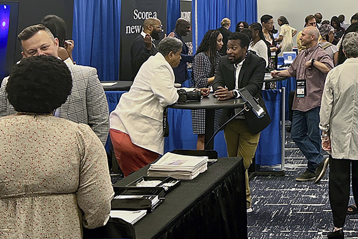 After Trump’s appearance, the nation’s largest gathering of Black journalists gets back to business