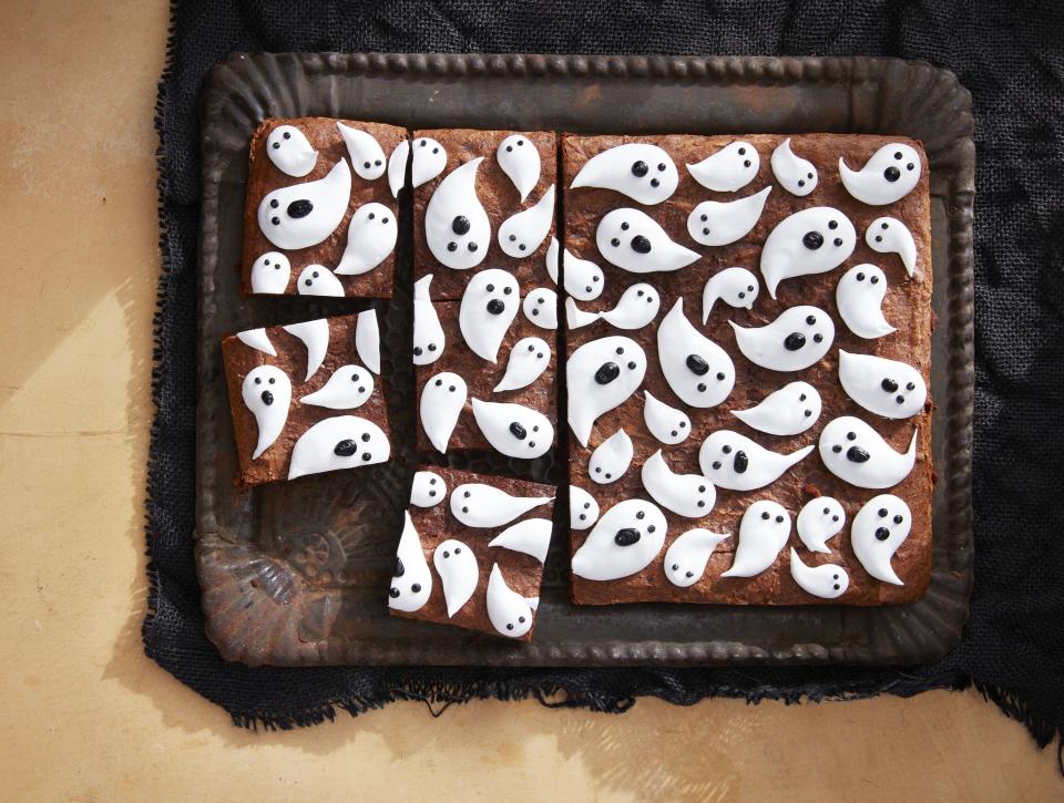 Celebrate the Spookiest Season With These Homemade Halloween Treats