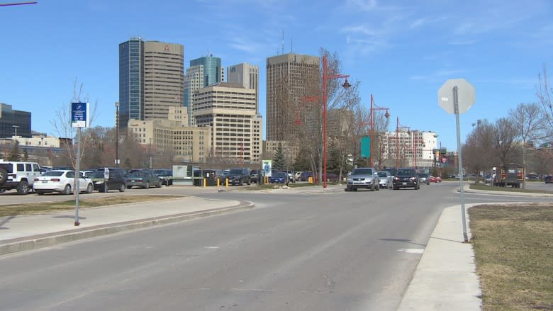 The Forks prepares to narrow 'highway' entrance to make room for a linear park