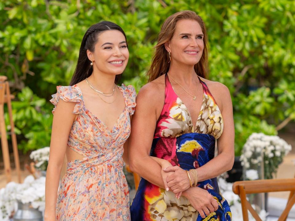 Miranda Cosgrove and Brooke Shields in "Mother of the Bride."
