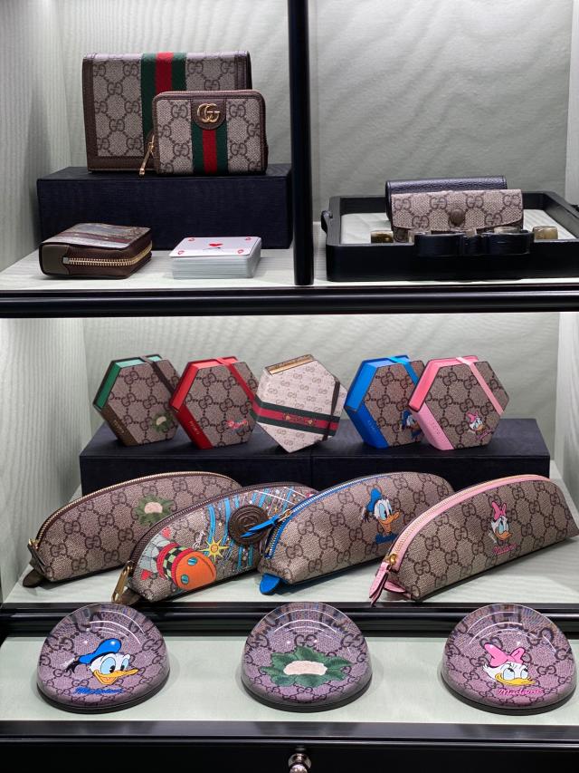 Gucci's newest Lifestyle collection includes a S$9,600 poker set
