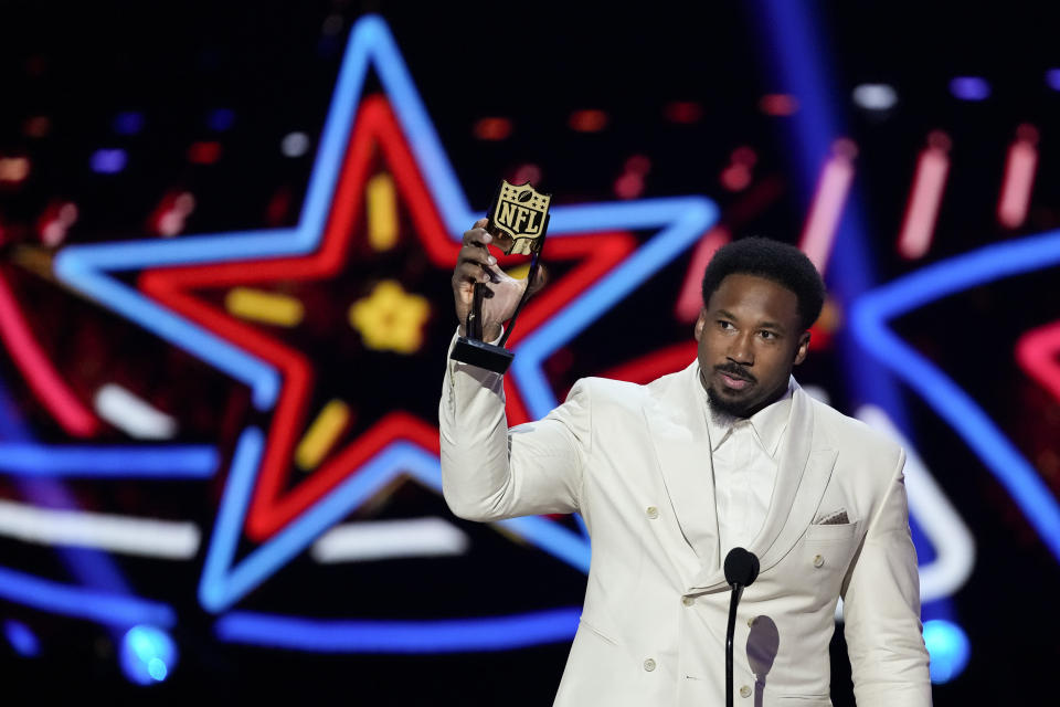 Cleveland Browns' Myles Garrett, AP defensive player of the year speaks during the NFL Honors award show ahead of the Super Bowl 58 football game Thursday, Feb. 8, 2024, in Las Vegas. The San Francisco 49ers face the Kansas City Chiefs in Super Bowl 58 on Sunday. (AP Photo/David J. Phillip)