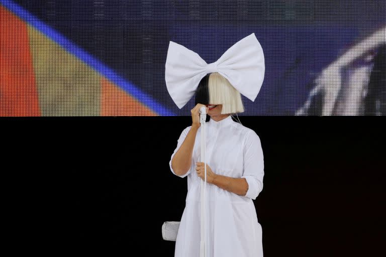 Siempre excéntrica, Sia reveló en una entrevista la fuerte depresión que atravesó luego de su inesperado divorcio