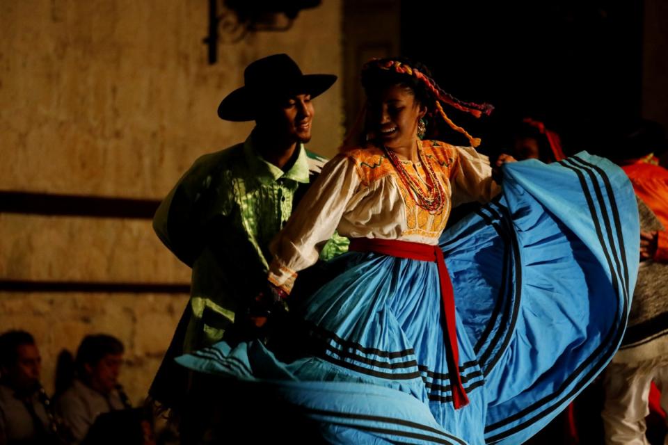 Grupo Folklorico de Instituto Tecnologico de Oaxaca