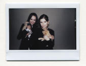 <p>This is <em>paws</em>-ibly the cutest photo of Ellen Page and Kate Mara. </p>