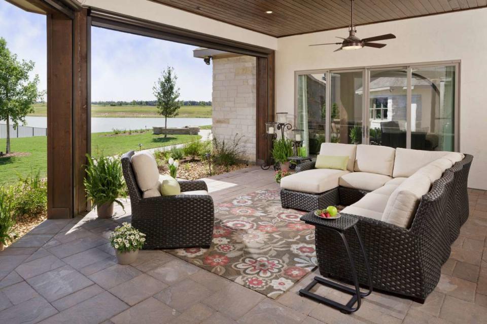 Morning Star Outdoor Living Room