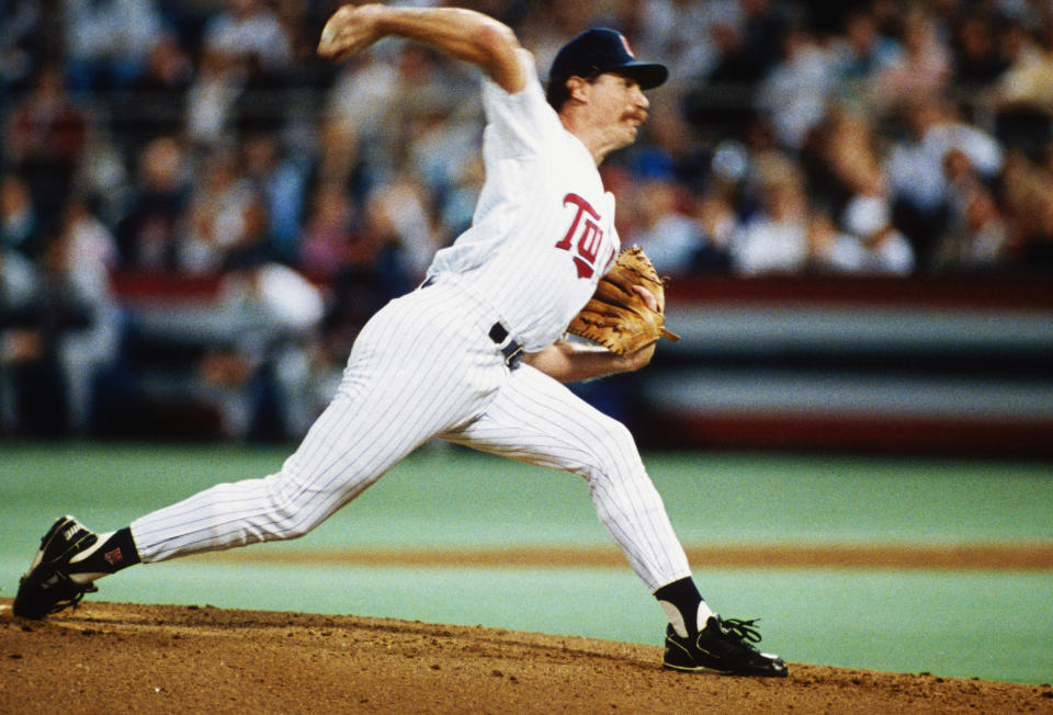 MINNEAPOLIS - OCTOBER 1991: Jack Morris #47 of the Minnesota Twins Pitches against the Atlanta Braves during the World Series at the Metrodome in Minneapolis, Minneapolis in October of 1991. (Photo by Focus on Sport via Getty Images)