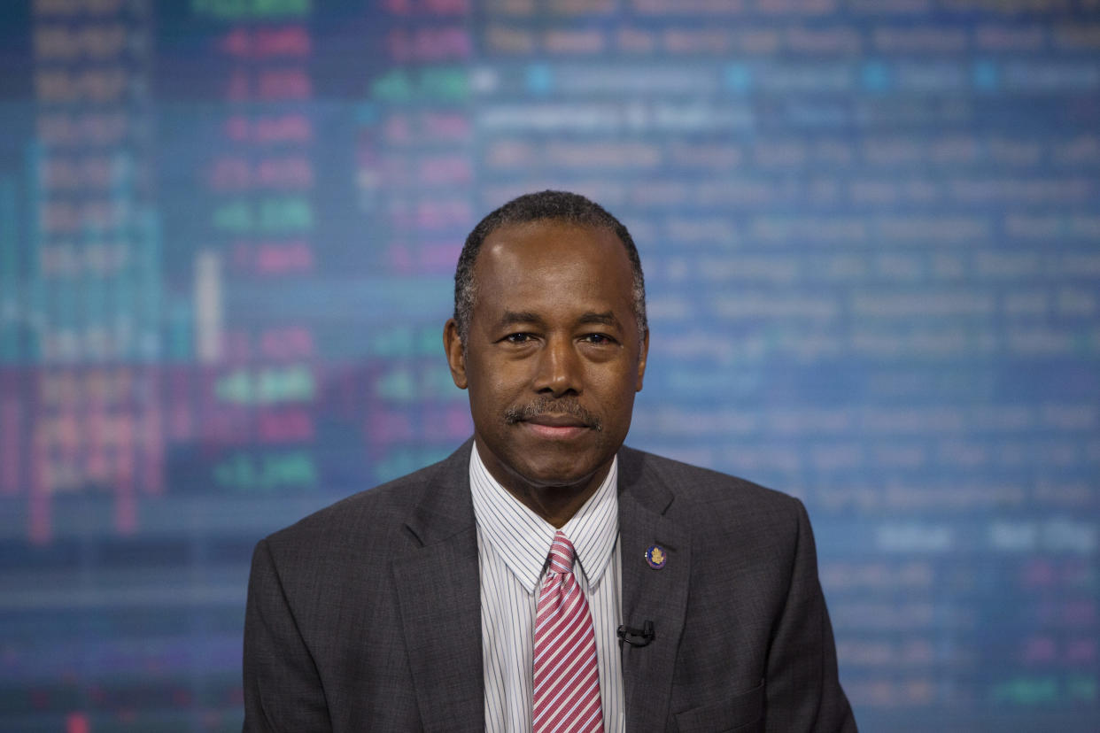 Ben Carson, secretary of housing and urban development, said people are just "stupid" when they say he's not qualified to lead the nation's&nbsp;housing agency. (Photo: Bloomberg via Getty Images)