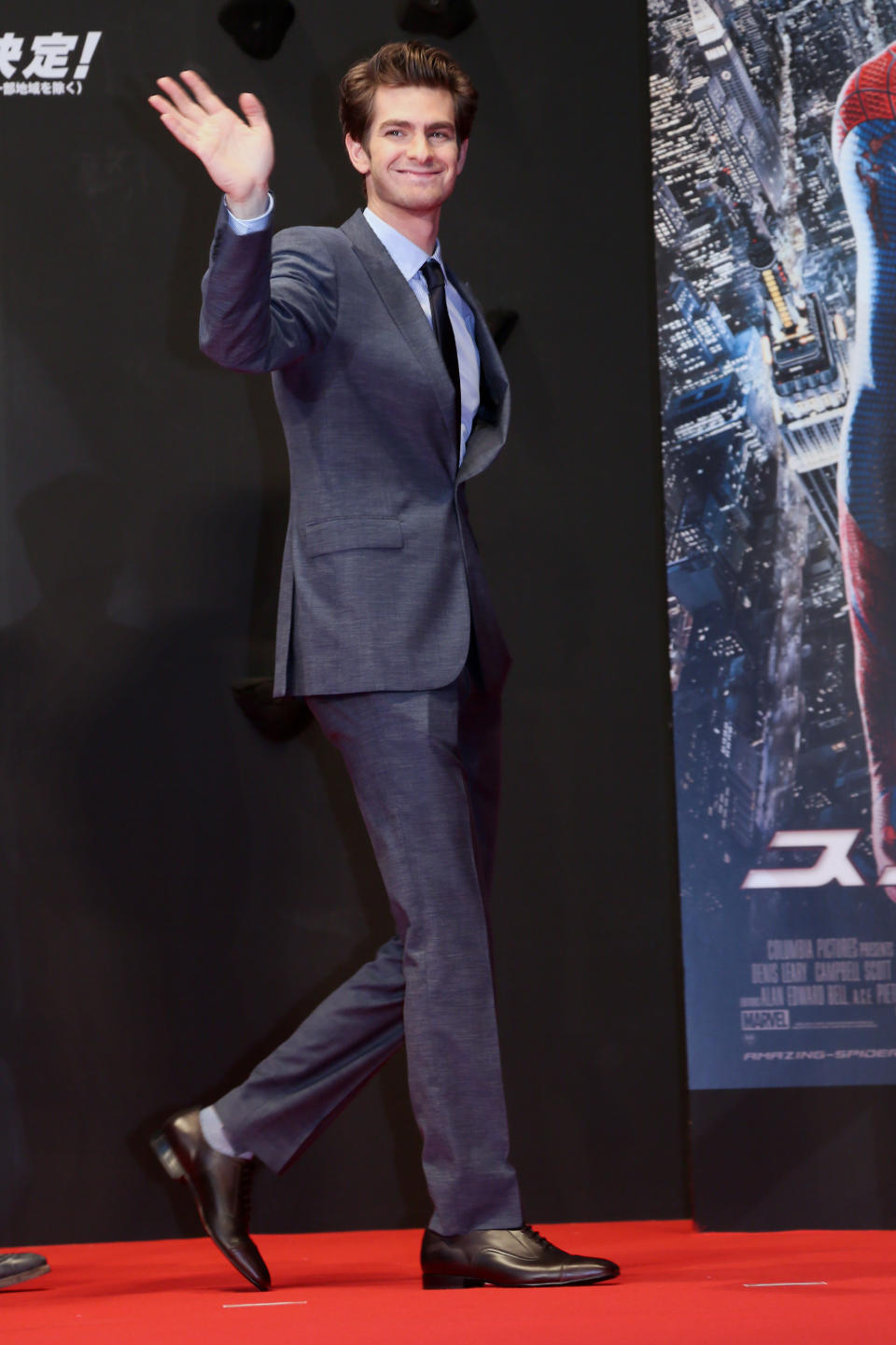 TOKYO, JAPAN - JUNE 13: Actor Andrew Garfield attends the world Premiere of 'The Amazing Spider-Man' at Roppongi Hills on June 13, 2012 in Tokyo, Japan. The film will open on June 30 in Japan. (Photo by Ken Ishii/Getty Images)