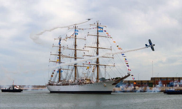 Argentina's frigate Libertad arrives in Mar del Plata, Argentina, on January 9, 2013. Argentina greeted the arrival Wednesday of a three-masted navy frigate that was caught up in a debt tussle stemming from the country's economic collapse a decade ago