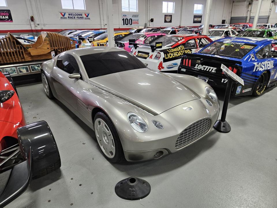 roush automotive collection in livonia michigan