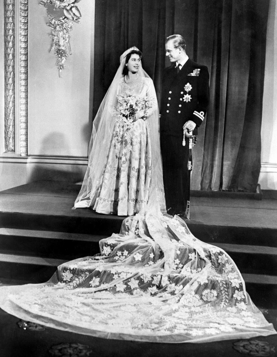 Rainha Elizabeth II em seu casamento com o Príncipe Philip. Foto: AFP/Getty Images