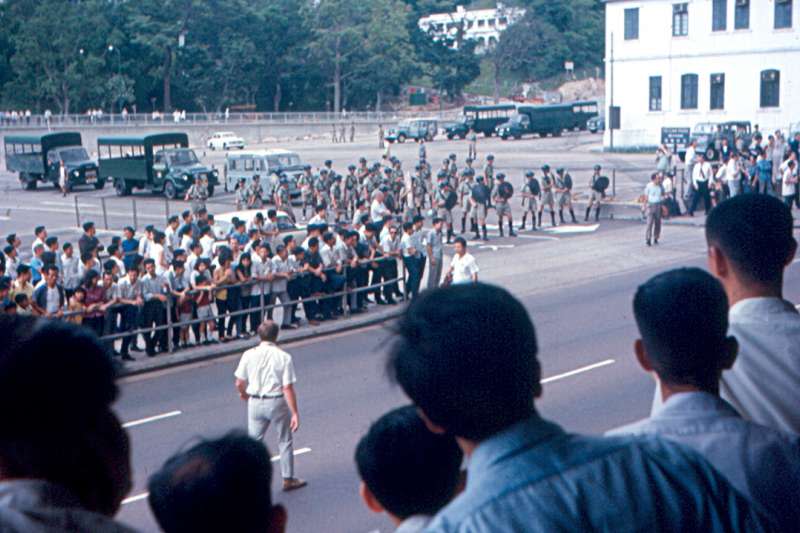 1967年香港六七暴動（Roger Wollstadt@Wikipedia / CC BY-SA 2.0）