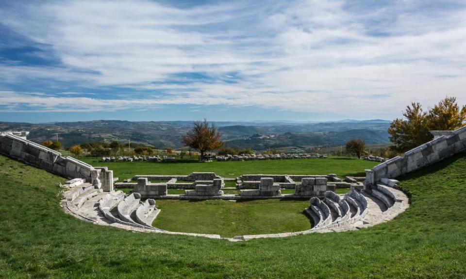 Samnite amphitheatre near Agnone.