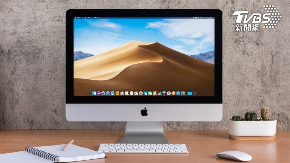 呼籲用戶盡速將Mac裝置的macOS系統更新至最新版本，以防止駭客竊取資料。（示意圖／shutterstock 達志影像）