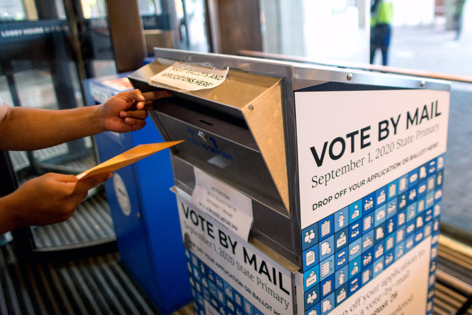Voters Cast Ballots During Massachusetts Primary (Scott Eisen / Bloomberg via Getty Images file)