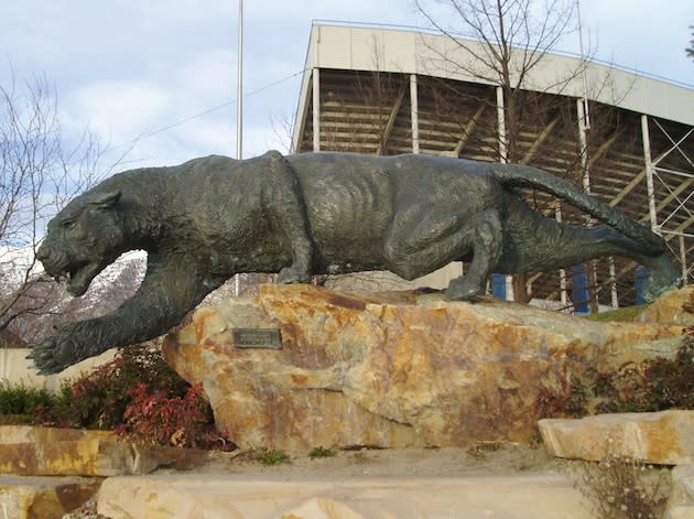 The BYU Cougar statue — Wikipedia