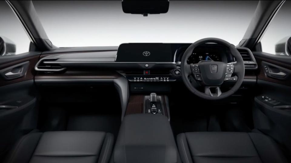 原廠公佈的定裝照，顯示Crown車系的內裝佈局都維持一致設定。(圖片來源/ Toyota)