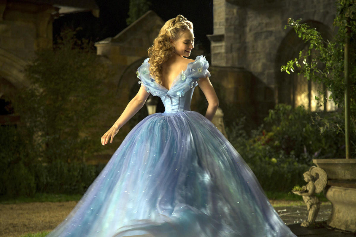 Cinderellas Lily James Rightly Calls Criticism Of Her Small Waist Upsetting And Boring