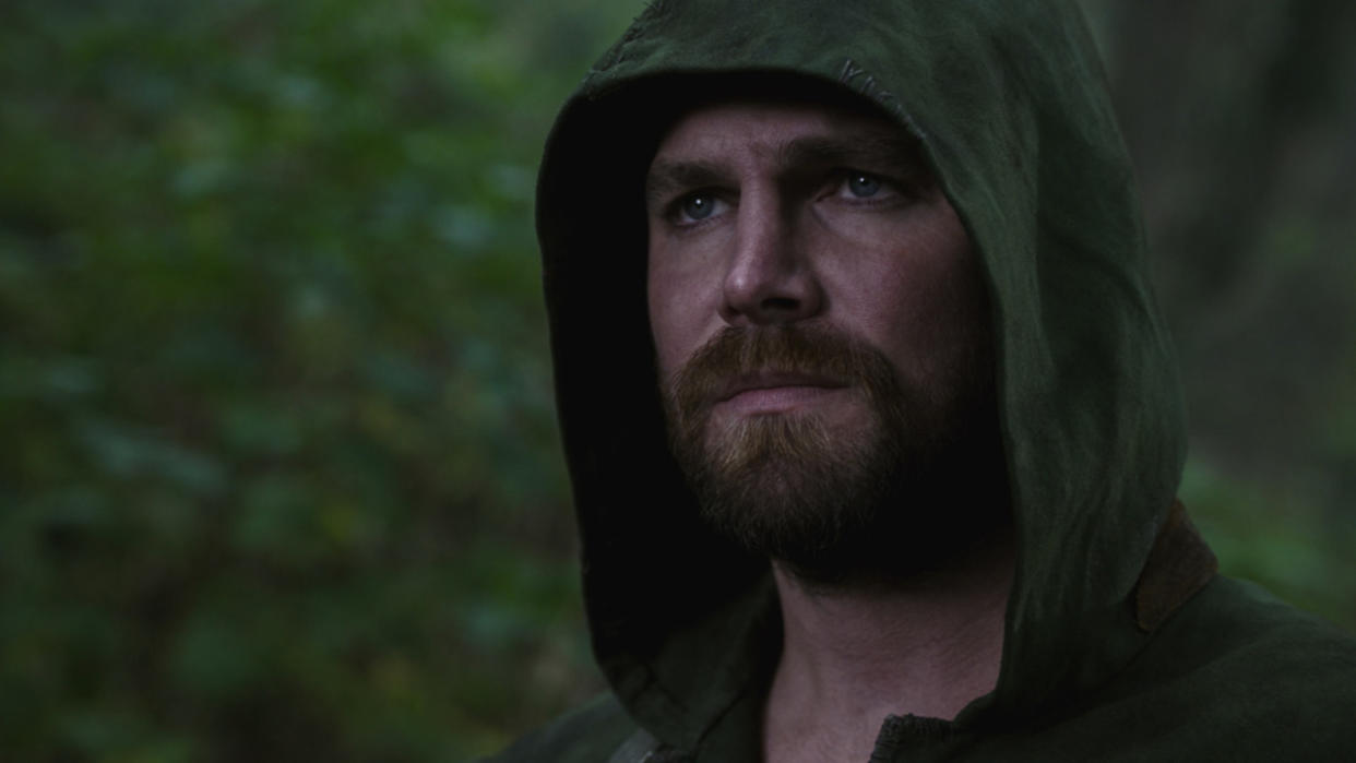  Arrow star Stephen Amell as Oliver Queen on The Flash 