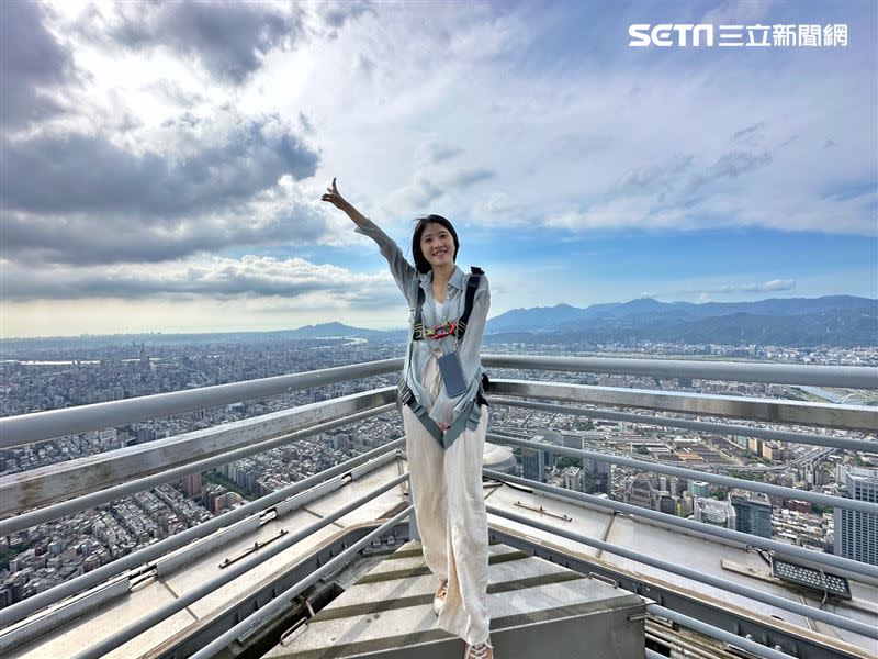 戶外平台「Skyline天際線460」，站在海拔460公尺高處將台北市景盡收眼底！（圖／記者劉沛妘攝影）